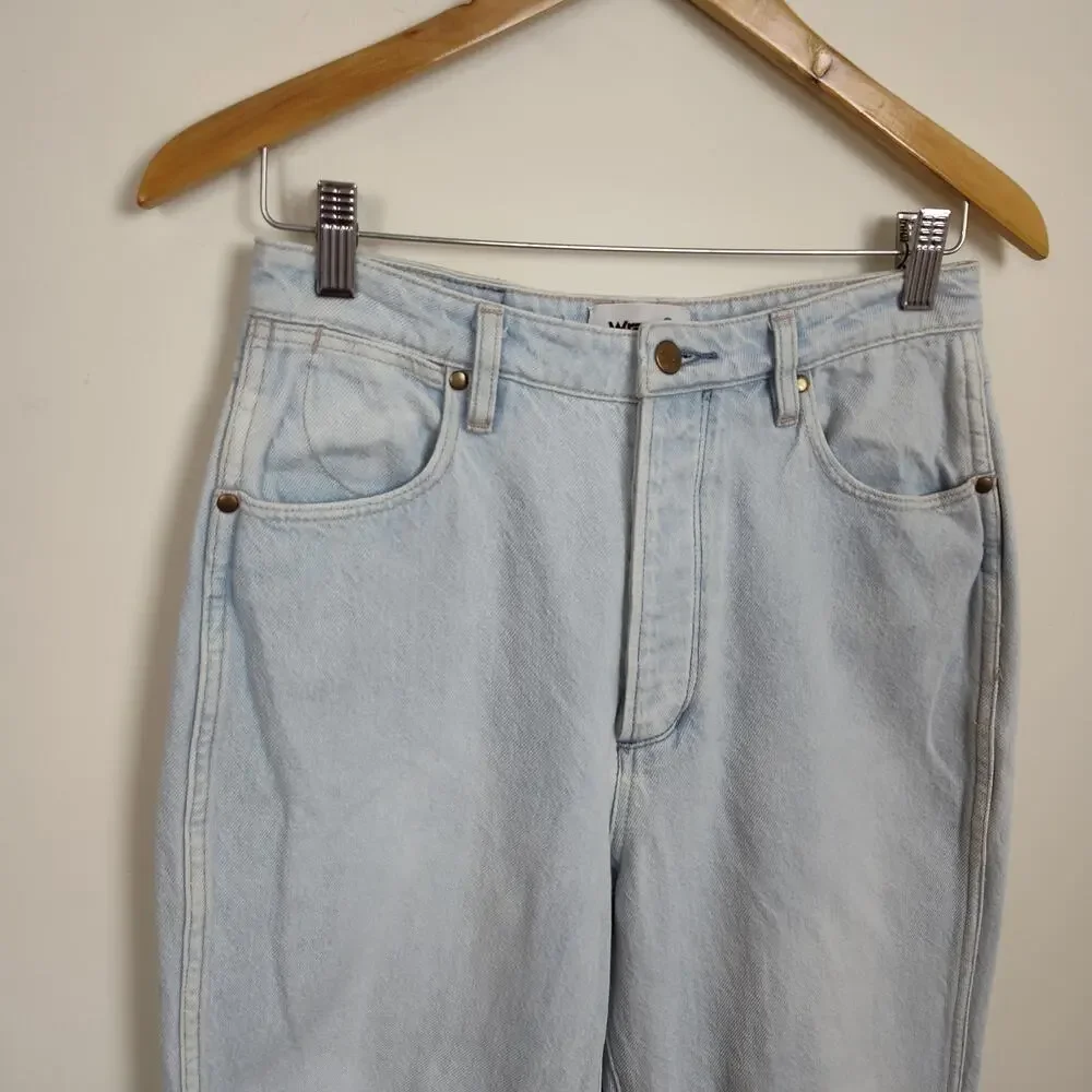 WRANGLER DISTRESSED HIGH WAISTED JEANS LITA WOMEN SIZE 10 BUTTONFLY  LIGHT WASH - Picture 6 of 17